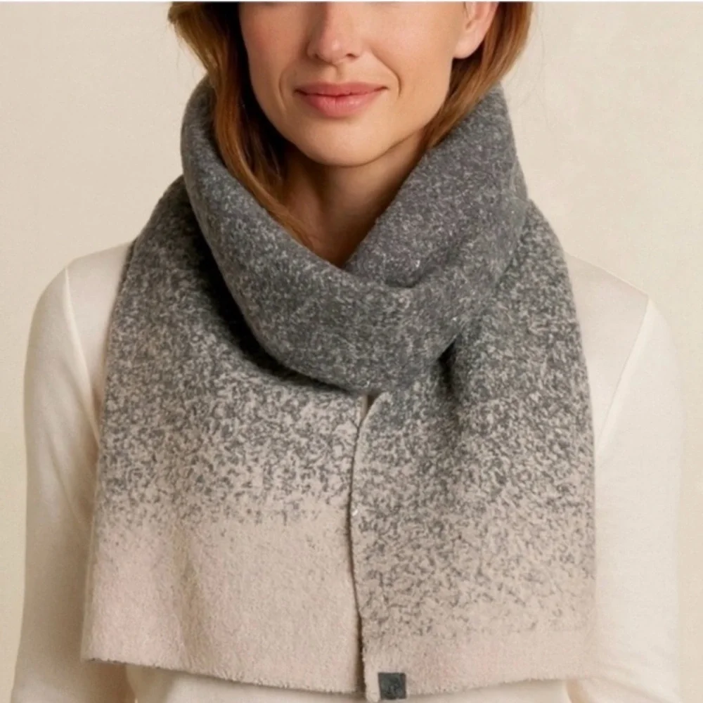 NWT Barefoot Dreams Cozy Chic Lite Confetti Scarf In Smokey Green-Fog Gray